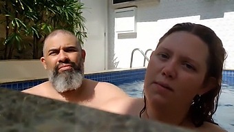 Enthusiast Of Threesomes, Swapping, And Group Sex Events